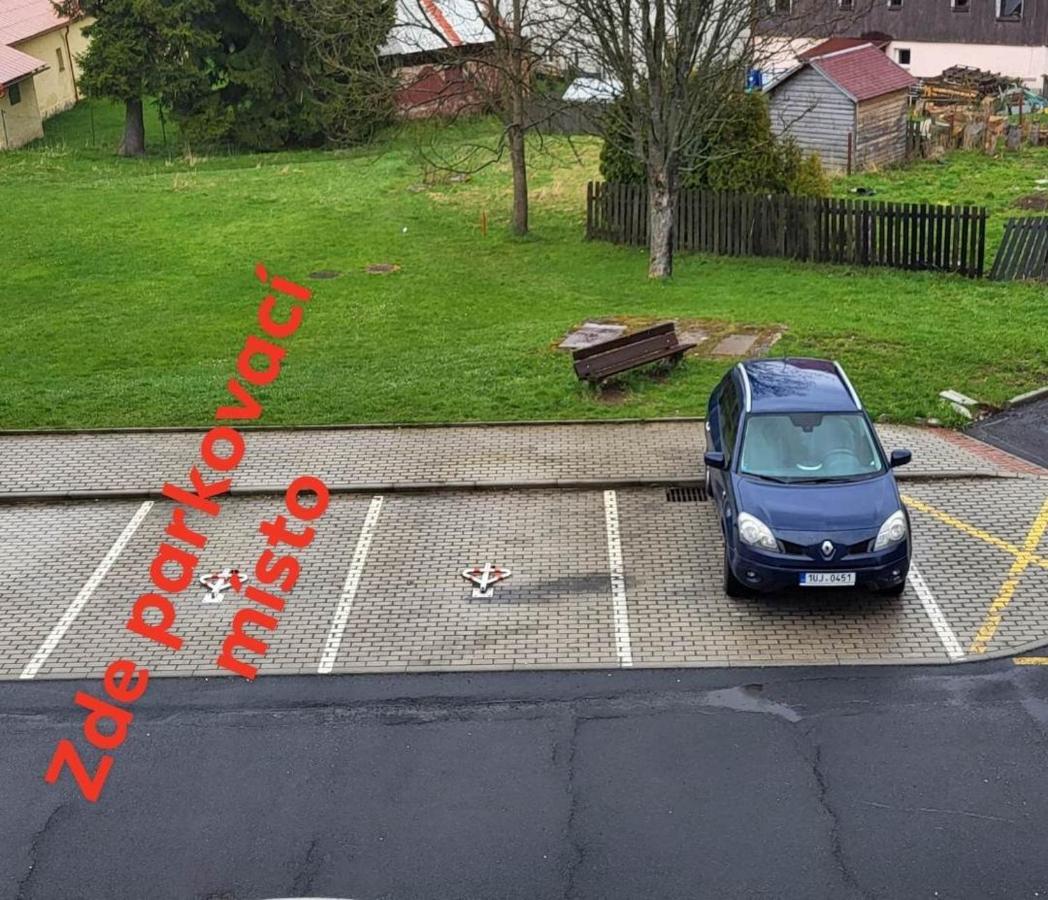 apartmány 2+1 u Klínovce Kovářská Exterior foto